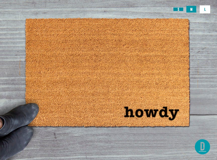 Funny Welcome Mat: Howdy Design - Natural Coir, Latex Backing