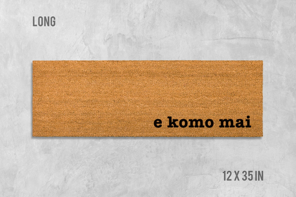 E Komo Mai Door Mat: Natural Coir, Latex Backing - Hawaiian Style