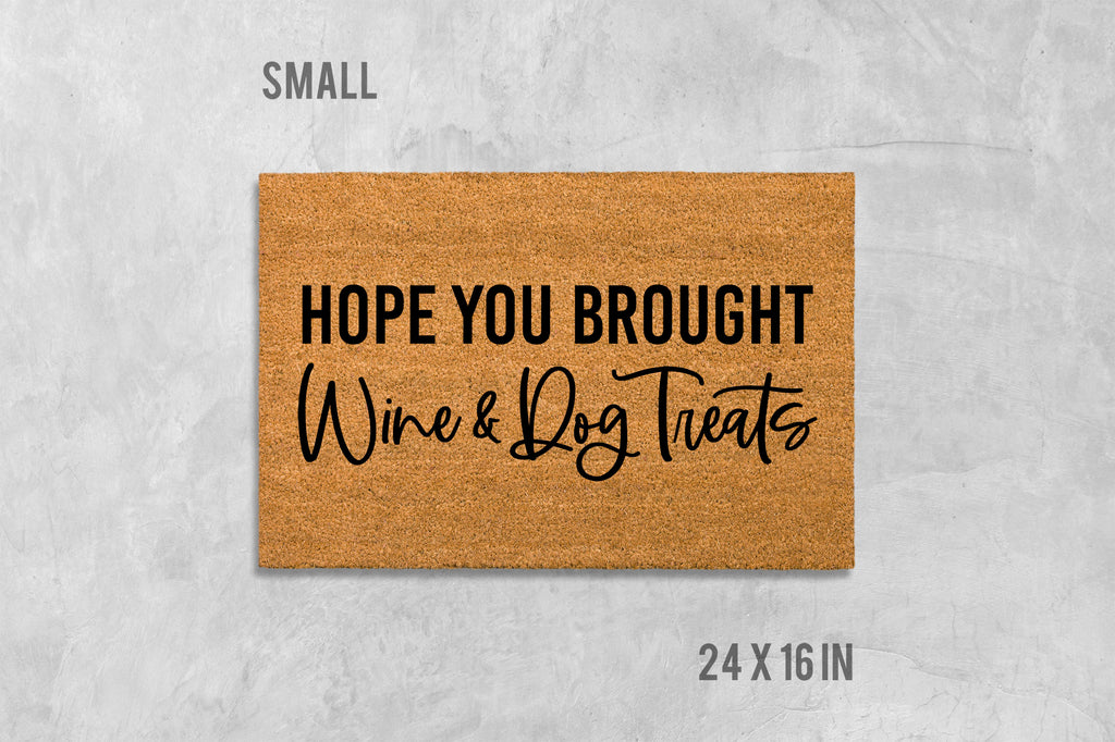Welcome Doormat: Funny Dog and Wine Theme (Coir, Latex)