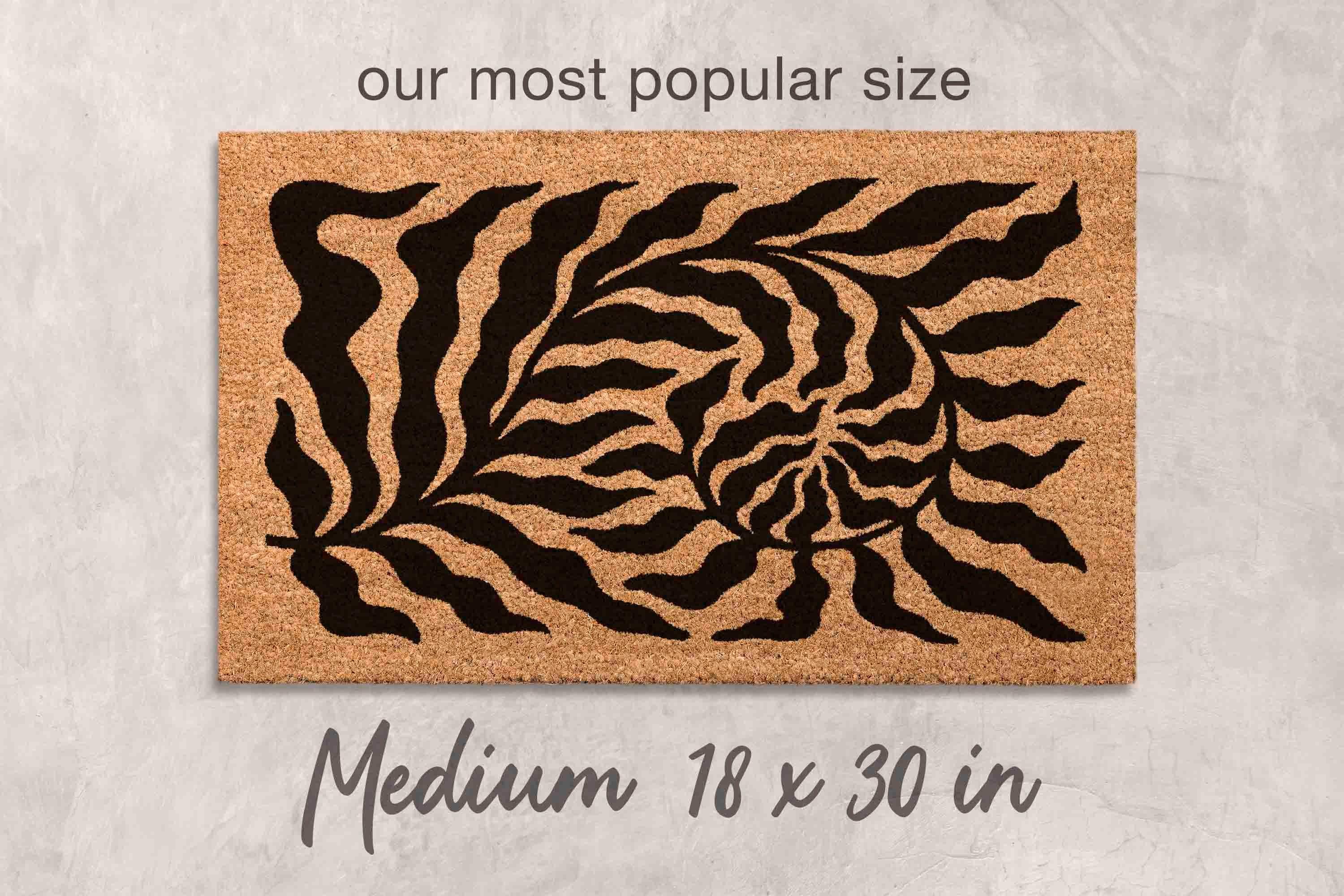 Custom Leaf Doormat: Floral Design - Minimalist Modern Style