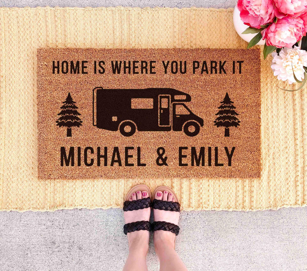 Camping Door Mat: Cozy Outdoor Welcome (Natural Fibers)