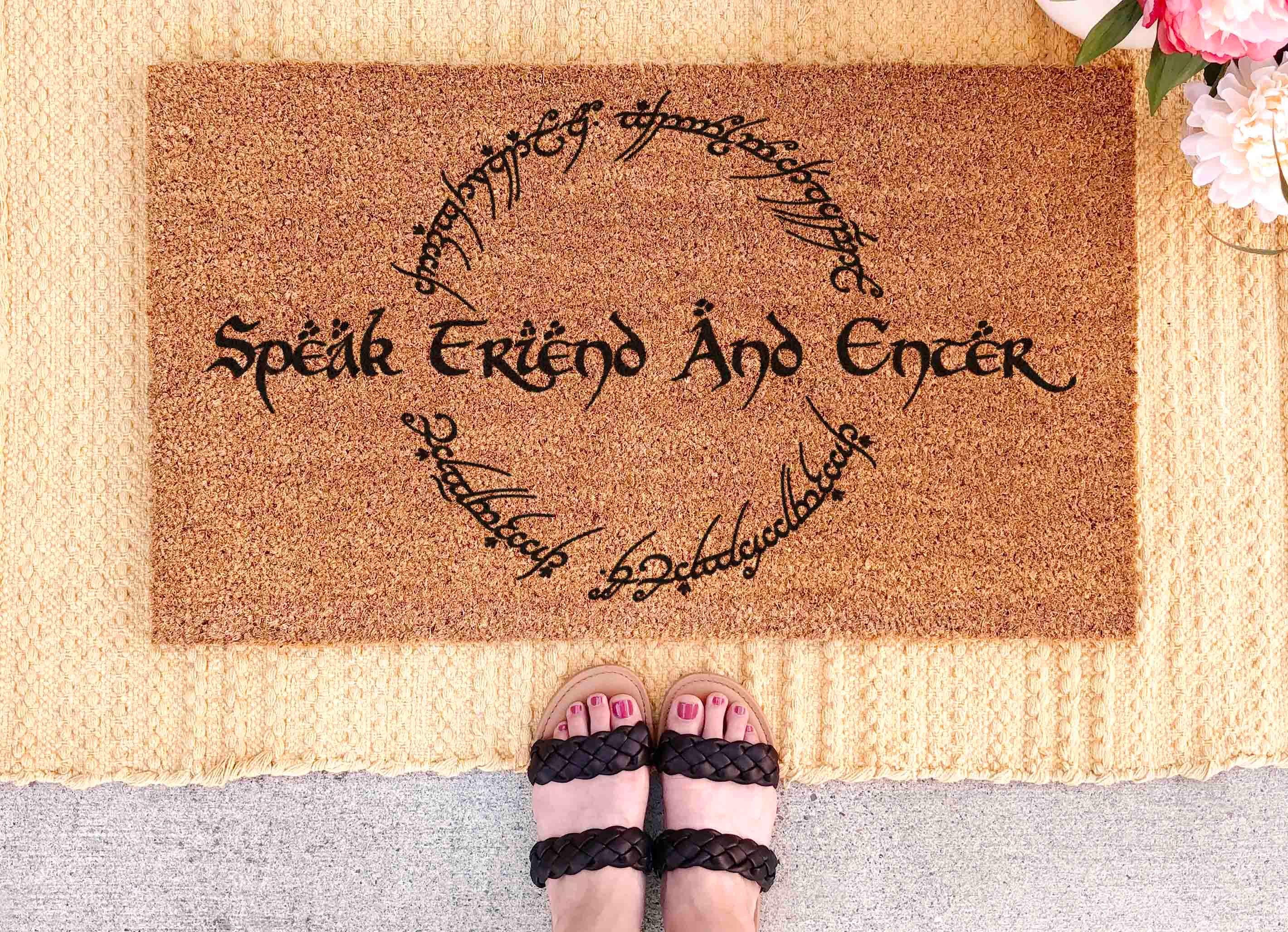 Speak Friend Doormat: Funny Entry Mat (Latex, Coir)
